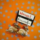 Ohrringe* Häsli. Aus federleichtem Gummi und Silber Sterling.